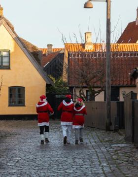 Nisser i den gamle by